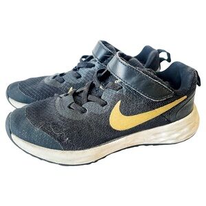 Nike Kids Black and Gold Running Shoes